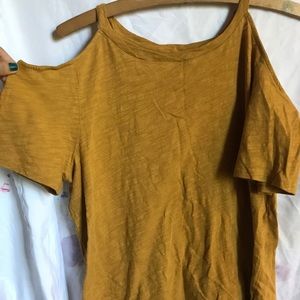 Yellow off the shoulders top